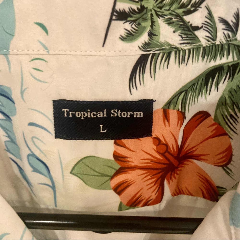 Men’s Tropical Storm Beach Tropical Hawaiian Print Button Down Shirt Size Large - Picture 3 of 7